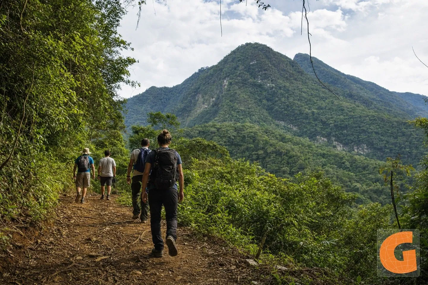 Walking Route in Amboró Mataracú Forest Gateway