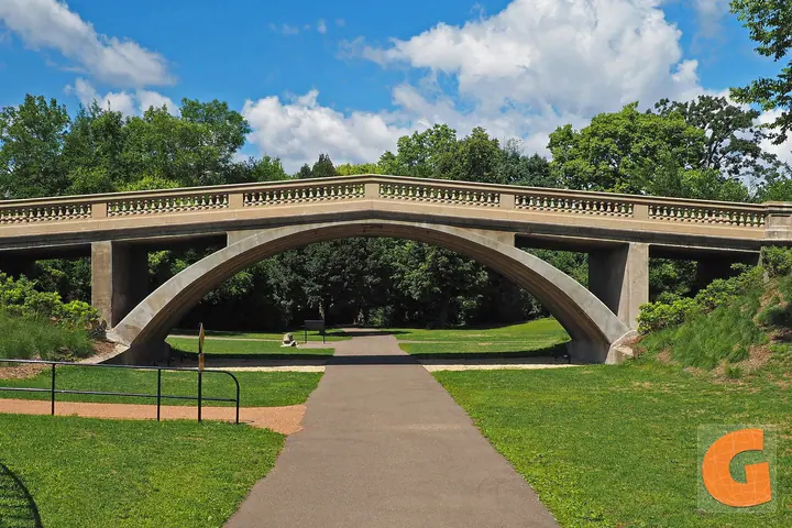 Historic Como Park Pedestrian Bridge