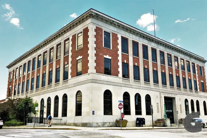 New London Harbor History Walk