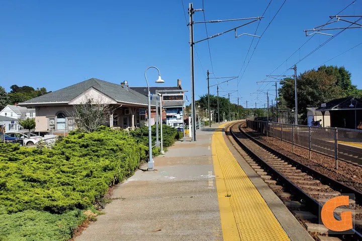 Walking Route in Mystic River Village Waterfront